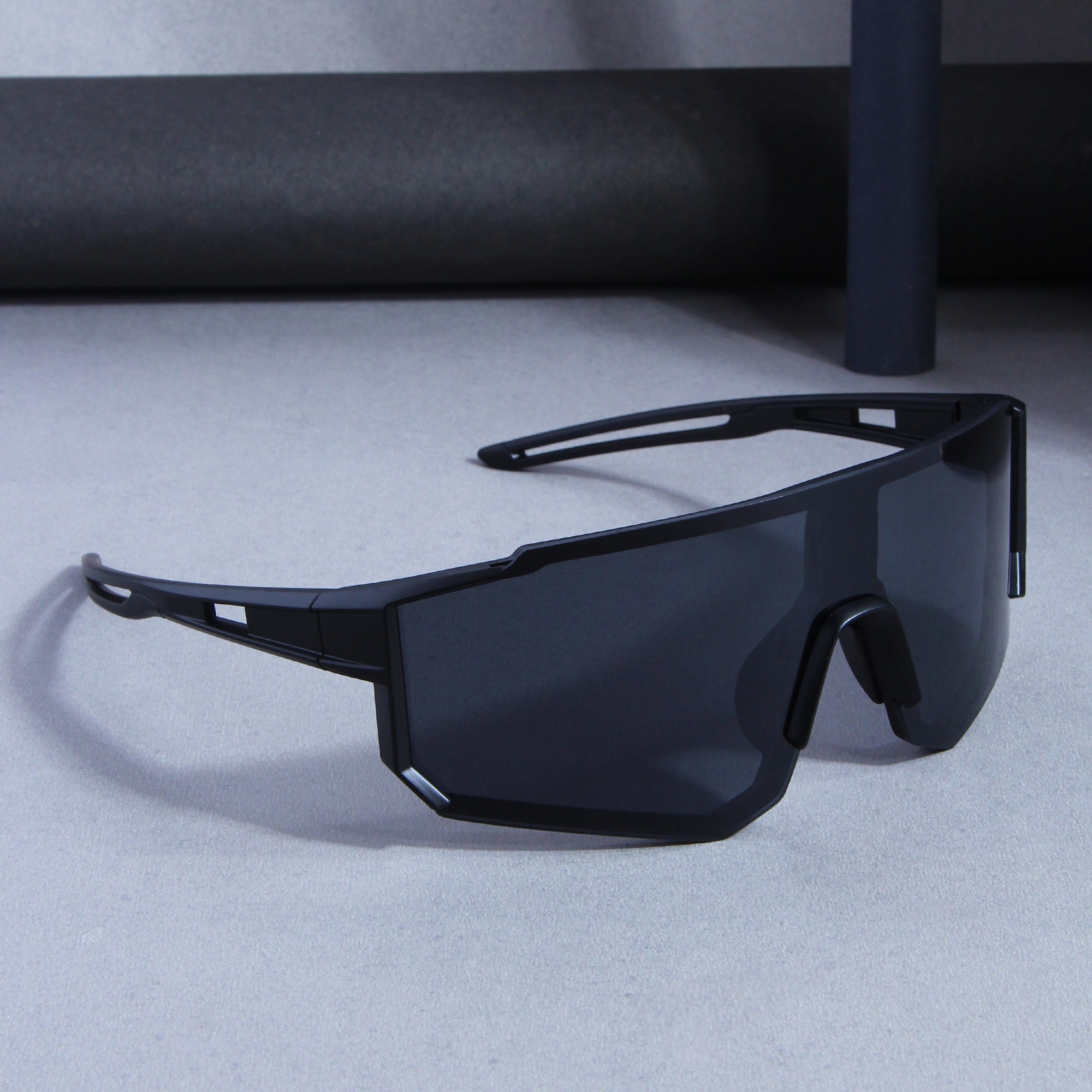 Rider V2 Sports Sunglasses // 007