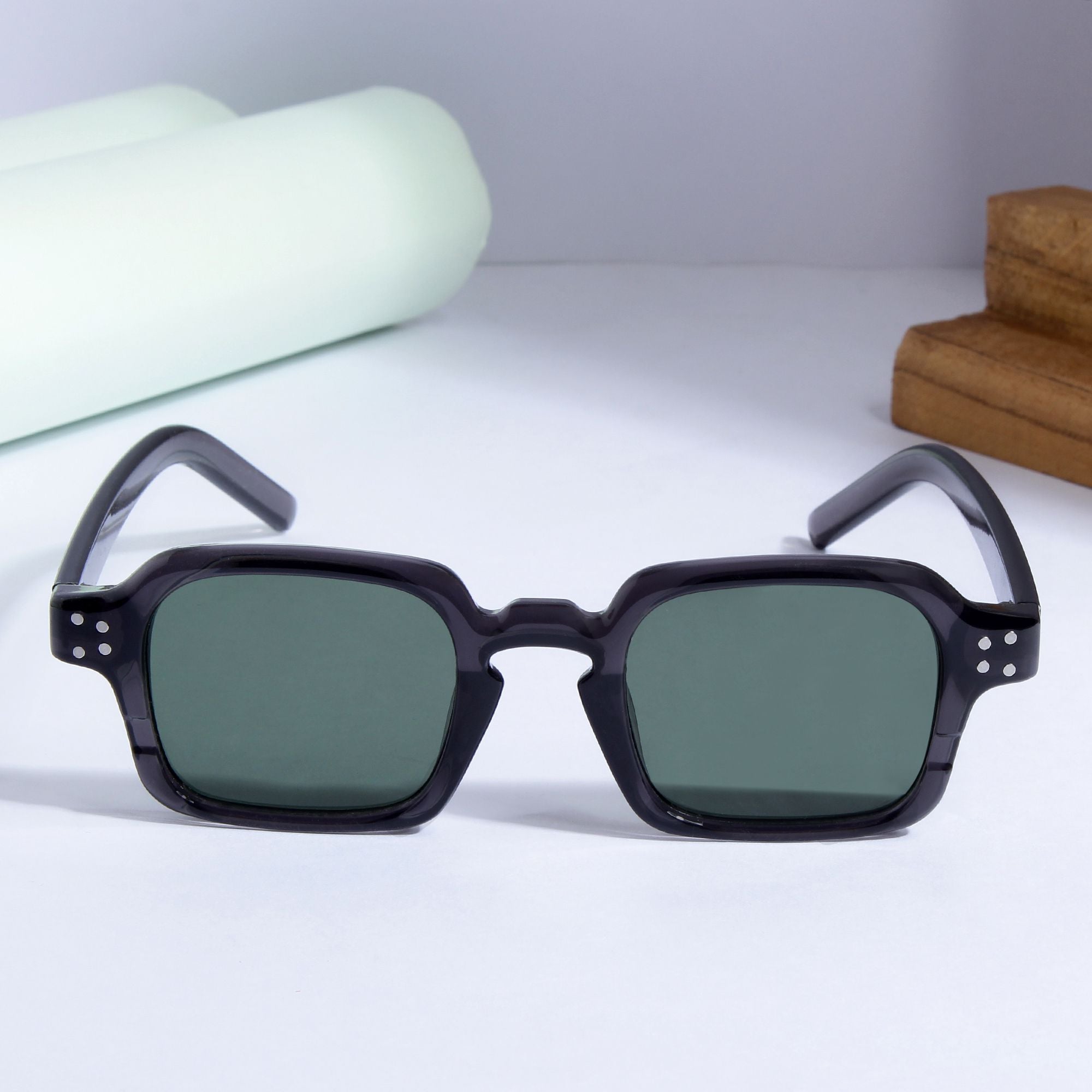 Grey Green SZ 2005 Square Sunglasses